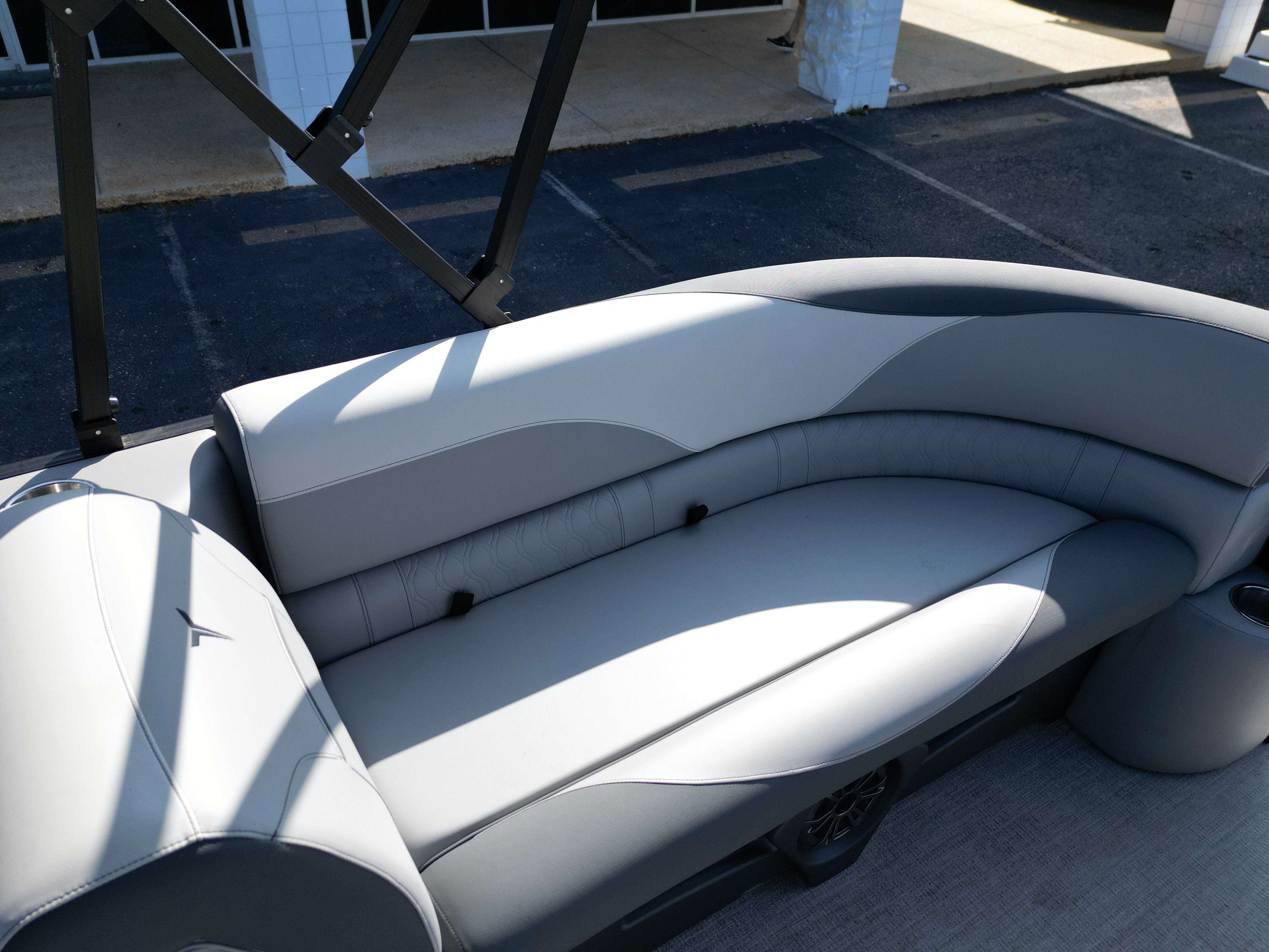 2025 Tahoe SPT85 RF23T - 34