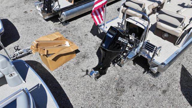 2026 Avalon LSZ - 23 FT Quad Lounger Switchback - 15