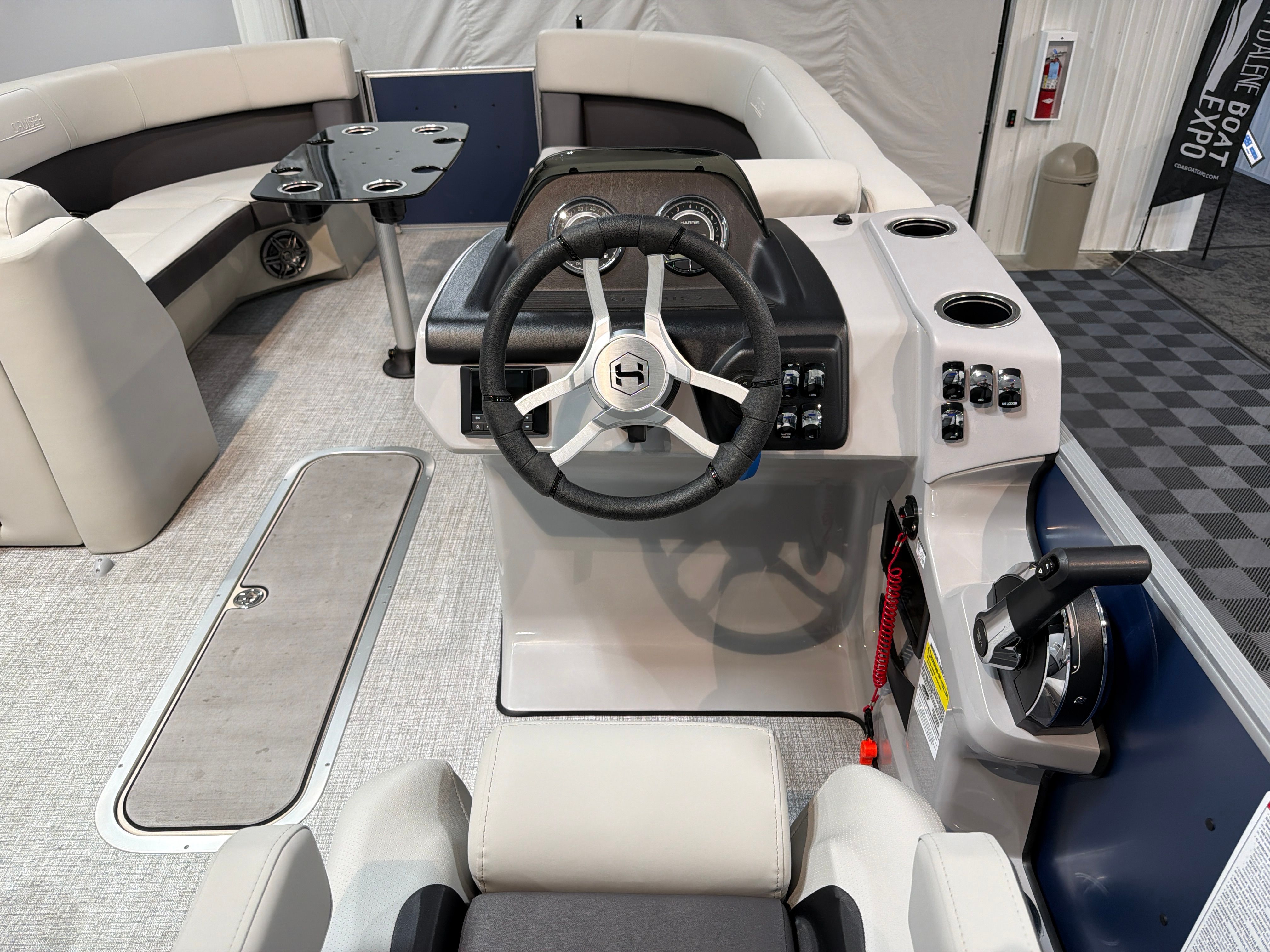 2025 Harris Cruiser 230 - 14