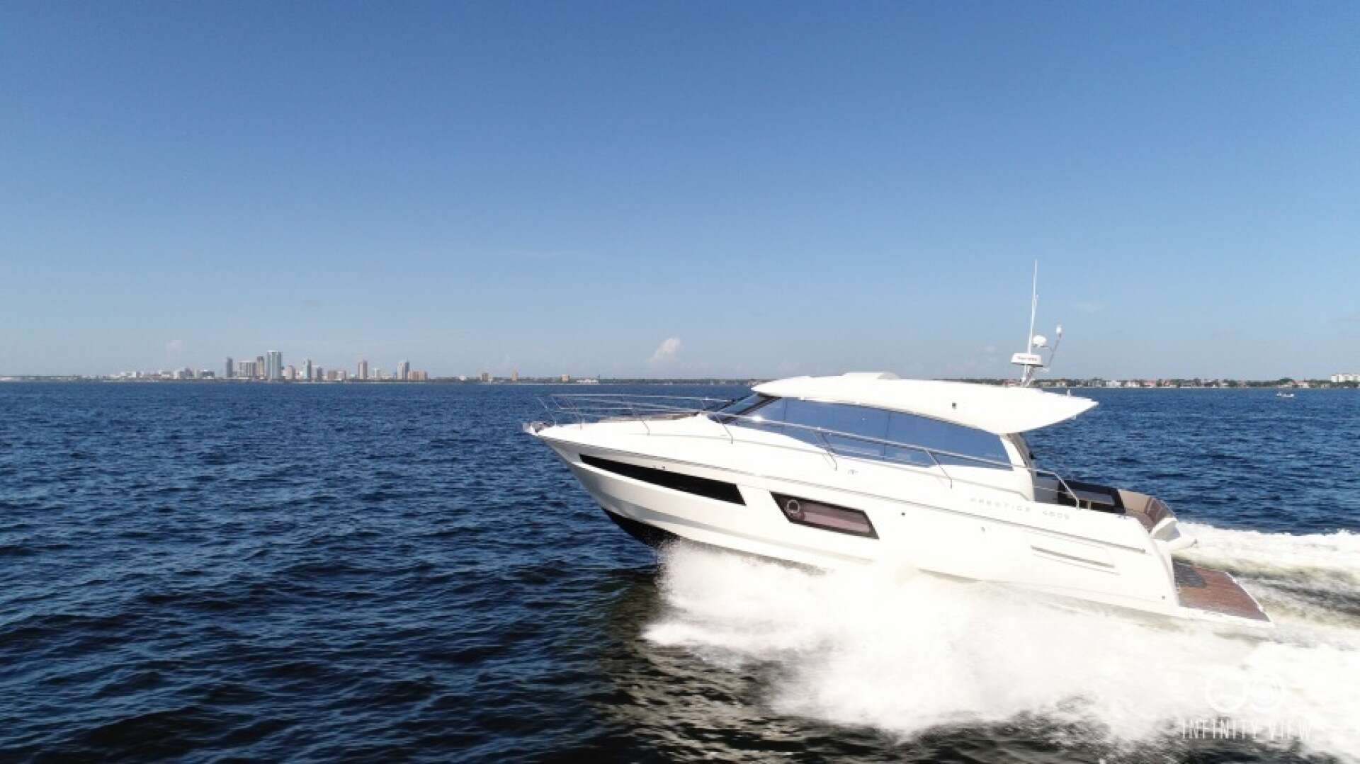 2018 Prestige 460 - Image 58