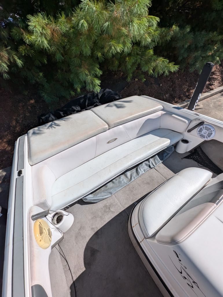 2004 Moomba Outback - 4