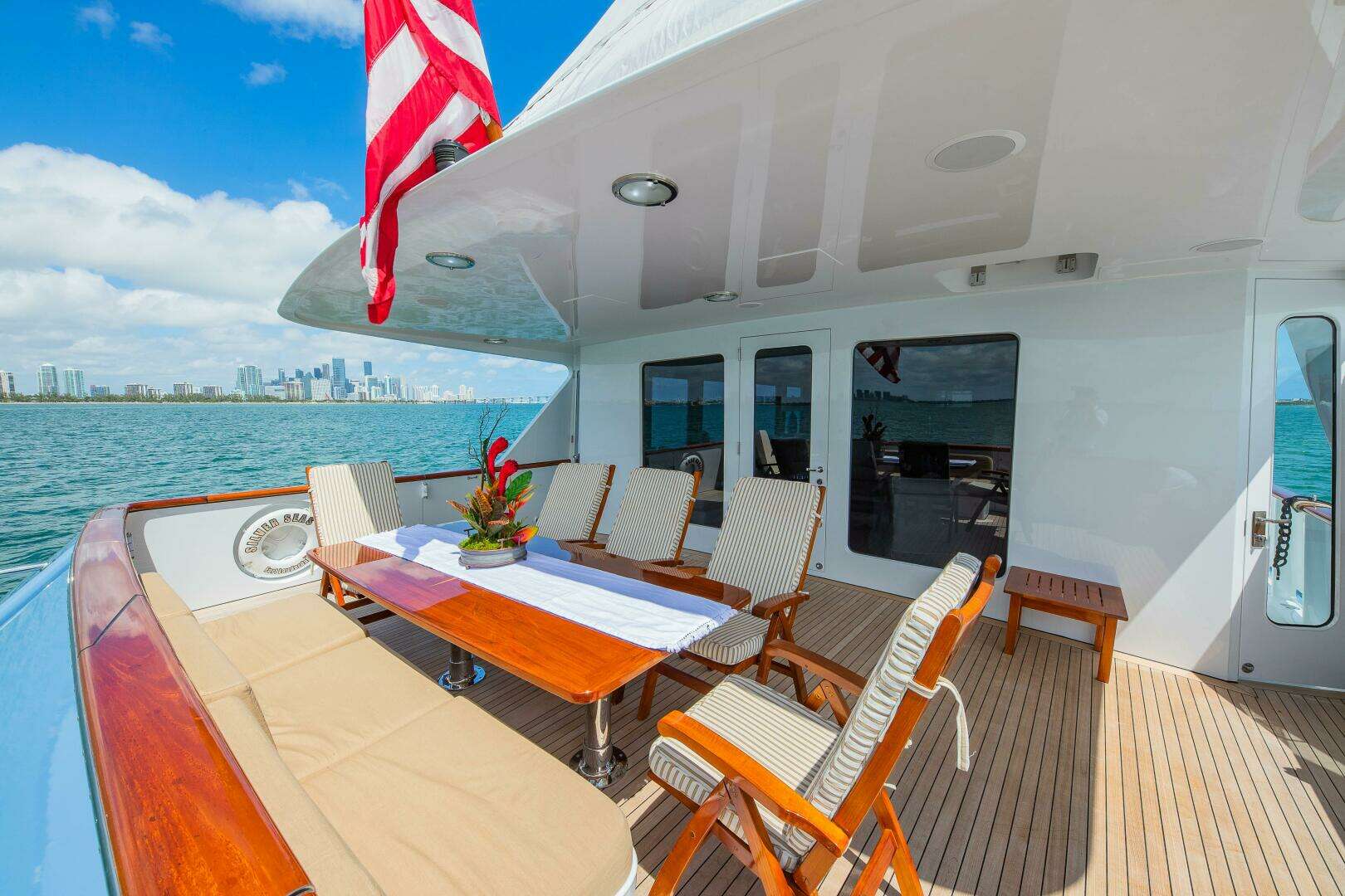 1998 Burger Raised Pilothouse - Image 49