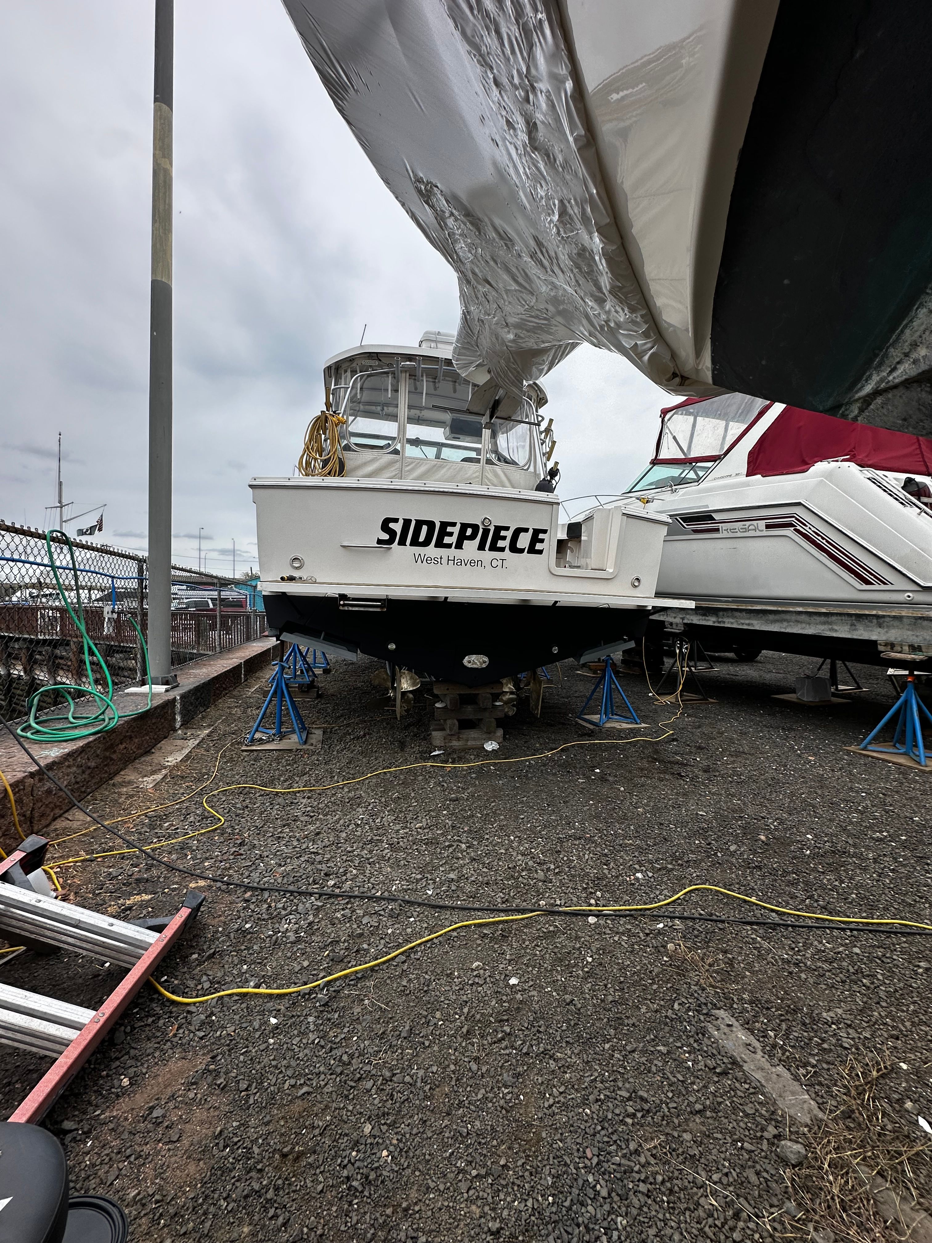 2005 Wellcraft 330 Coastal - 29