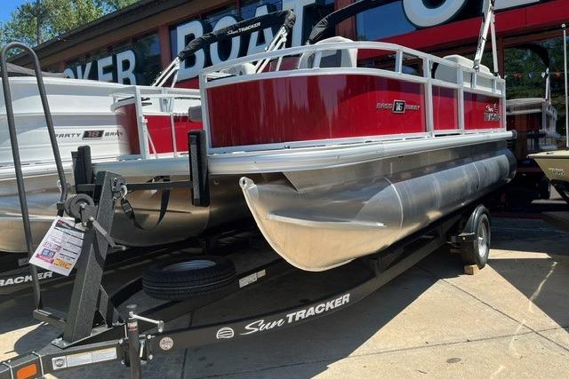 2026 Sun Tracker Bass Buggy 16 XL Select