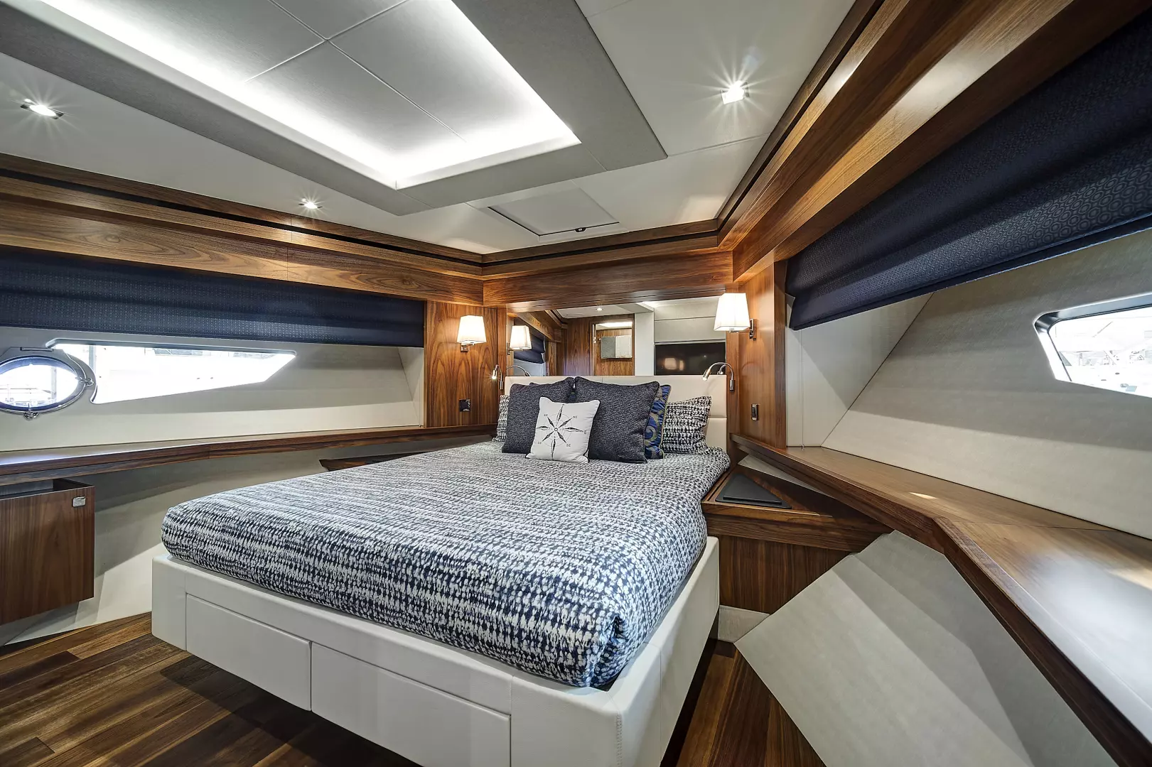 2019 Sunseeker 86 Yacht - Image 56