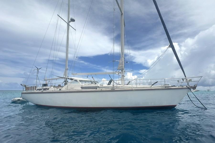 1993 Amel Super Maramu
