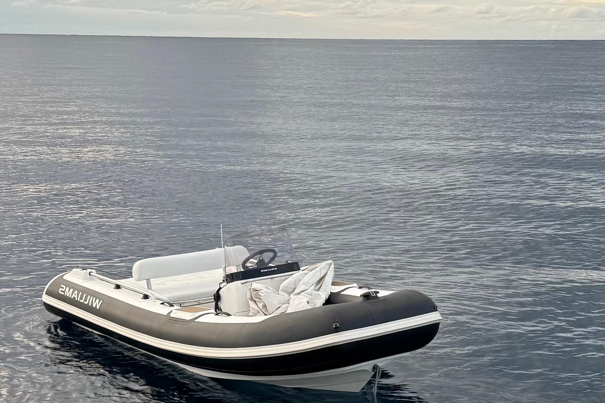 2023 Williams Jet Tenders Sportjet 460