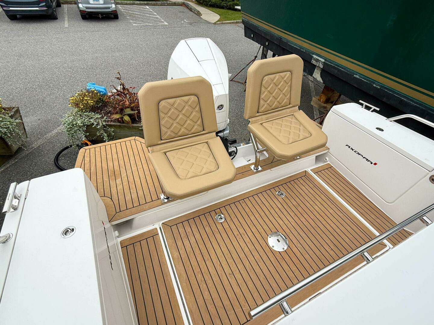 2020 Axopar 28 Cabin w/Wet Bar - Image 11