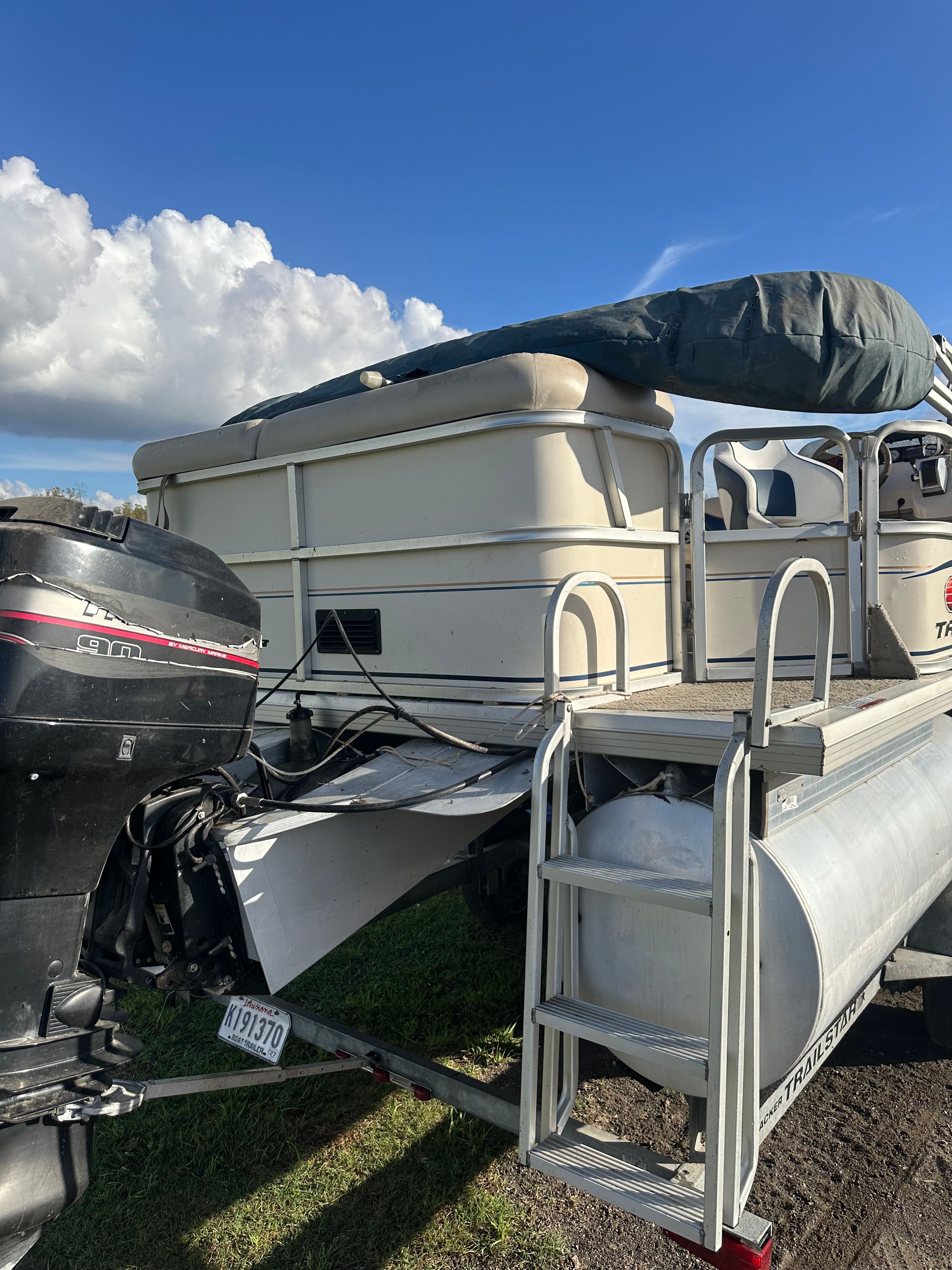 2004 Tracker Pontoon - 4