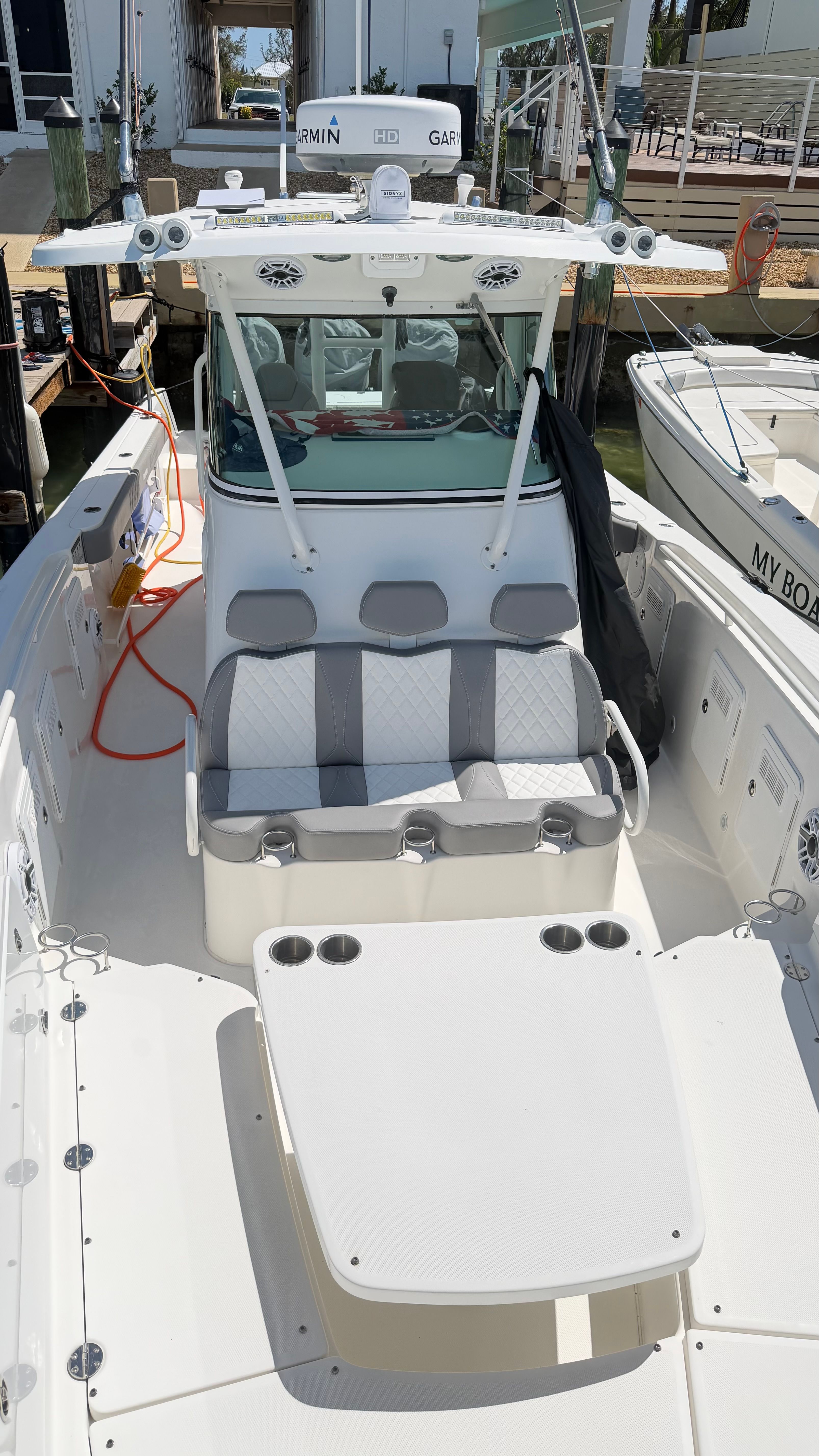 2009 Everglades 365 Center Console - 10