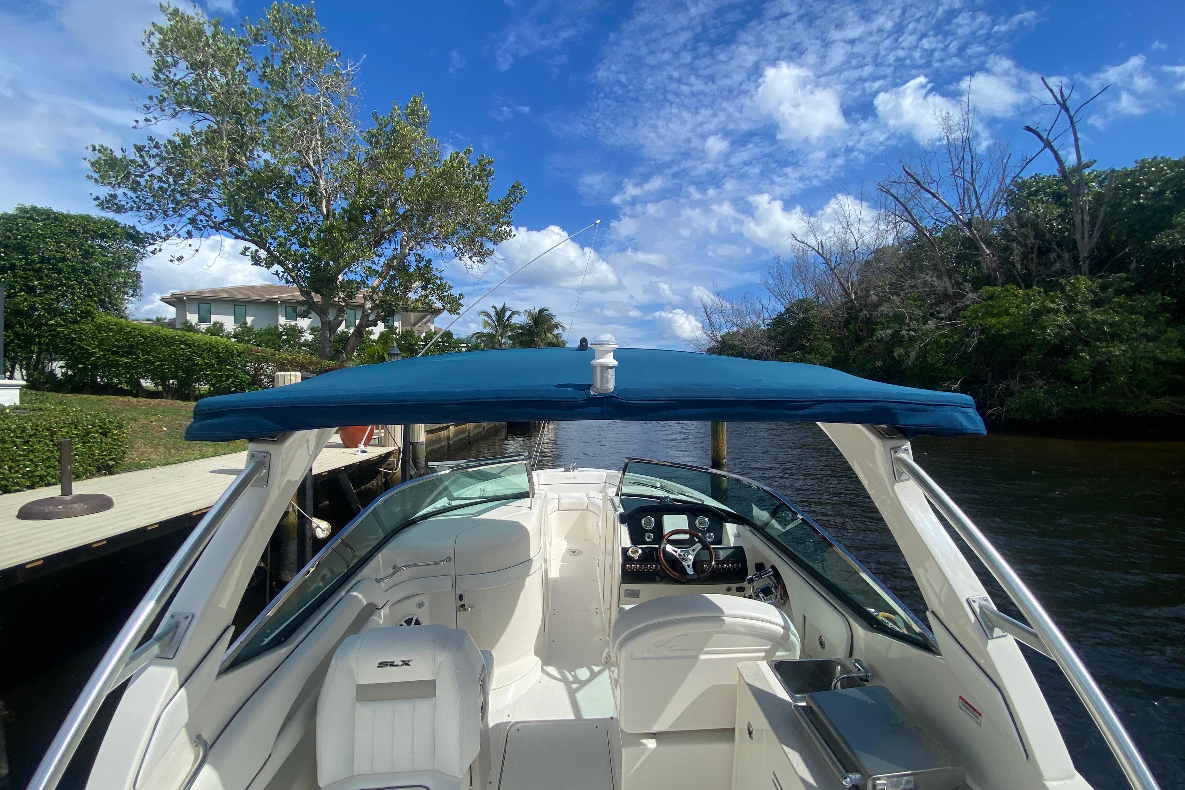 Bimini Top w/ center tow accessory