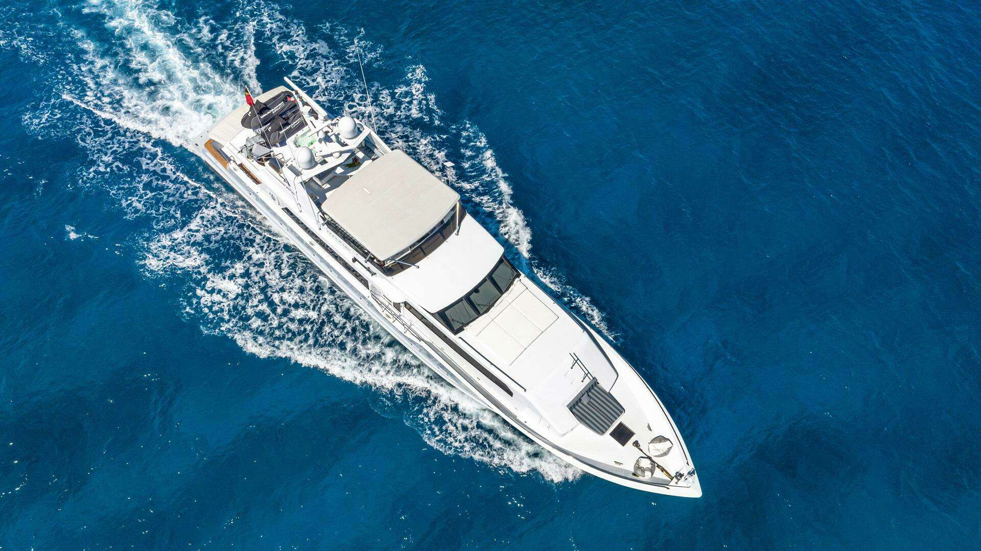 1997 Broward Raised Pilothouse - Image 6