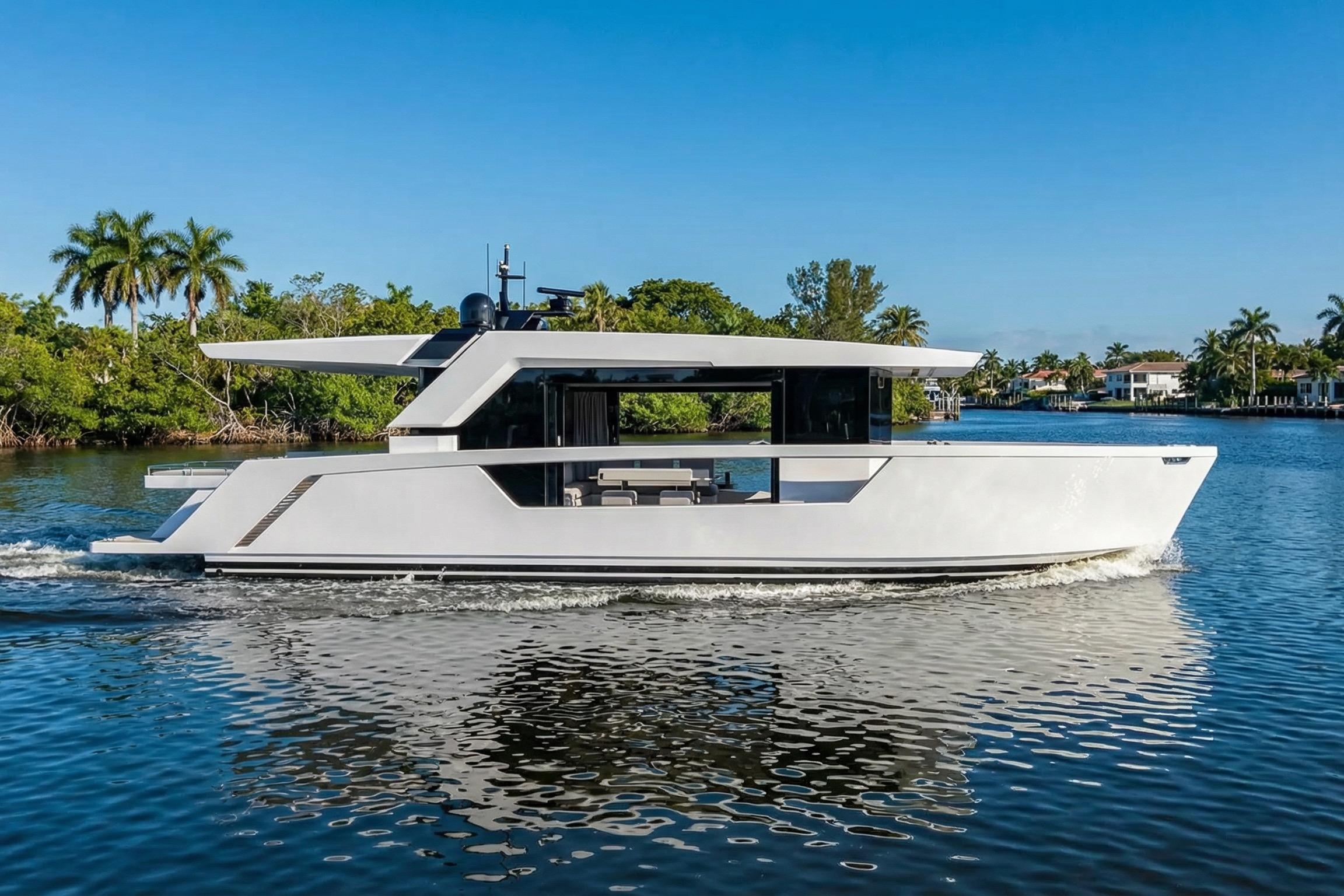 2027 Ladenstein L48