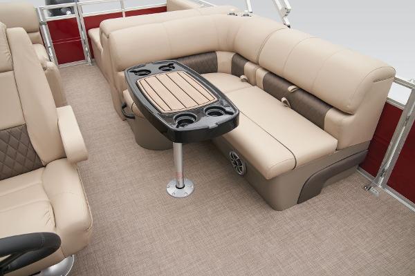 Manufacturer Provided Image: Sun Tracker Party Barge 22 RF DLX
