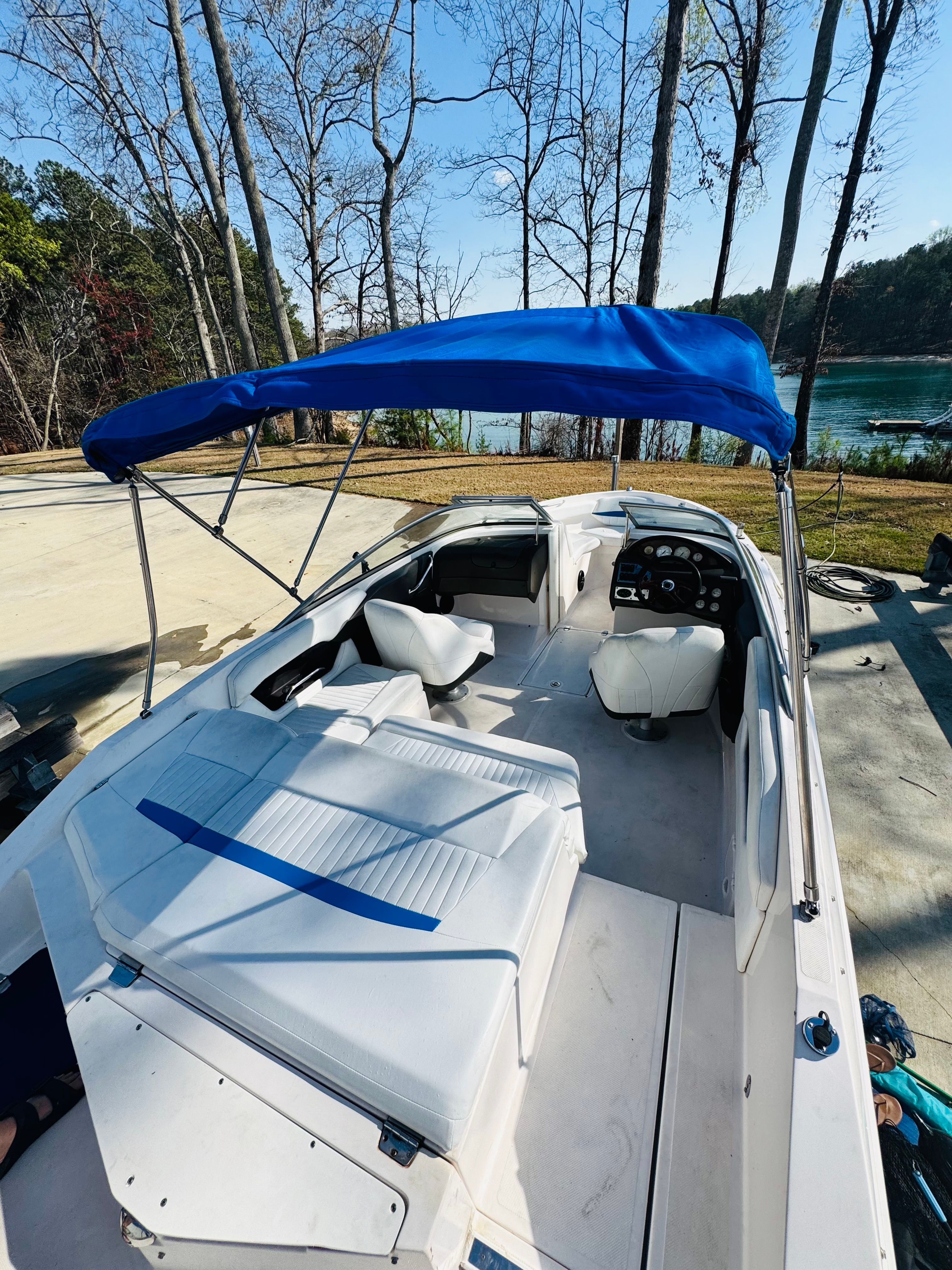 2005 Regal 2000 Bowrider - 3