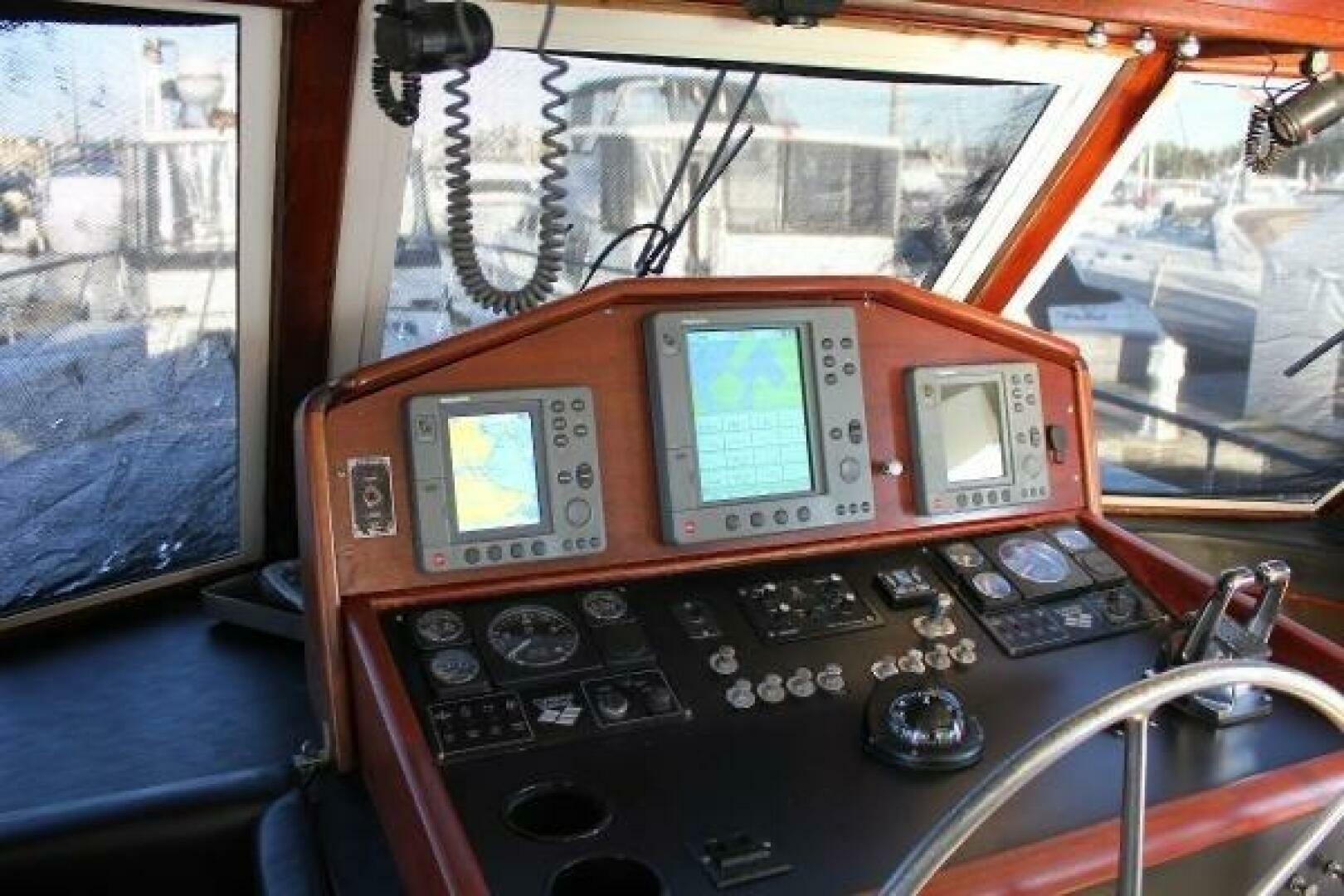 1965 Hatteras Motor Yacht - Image 18