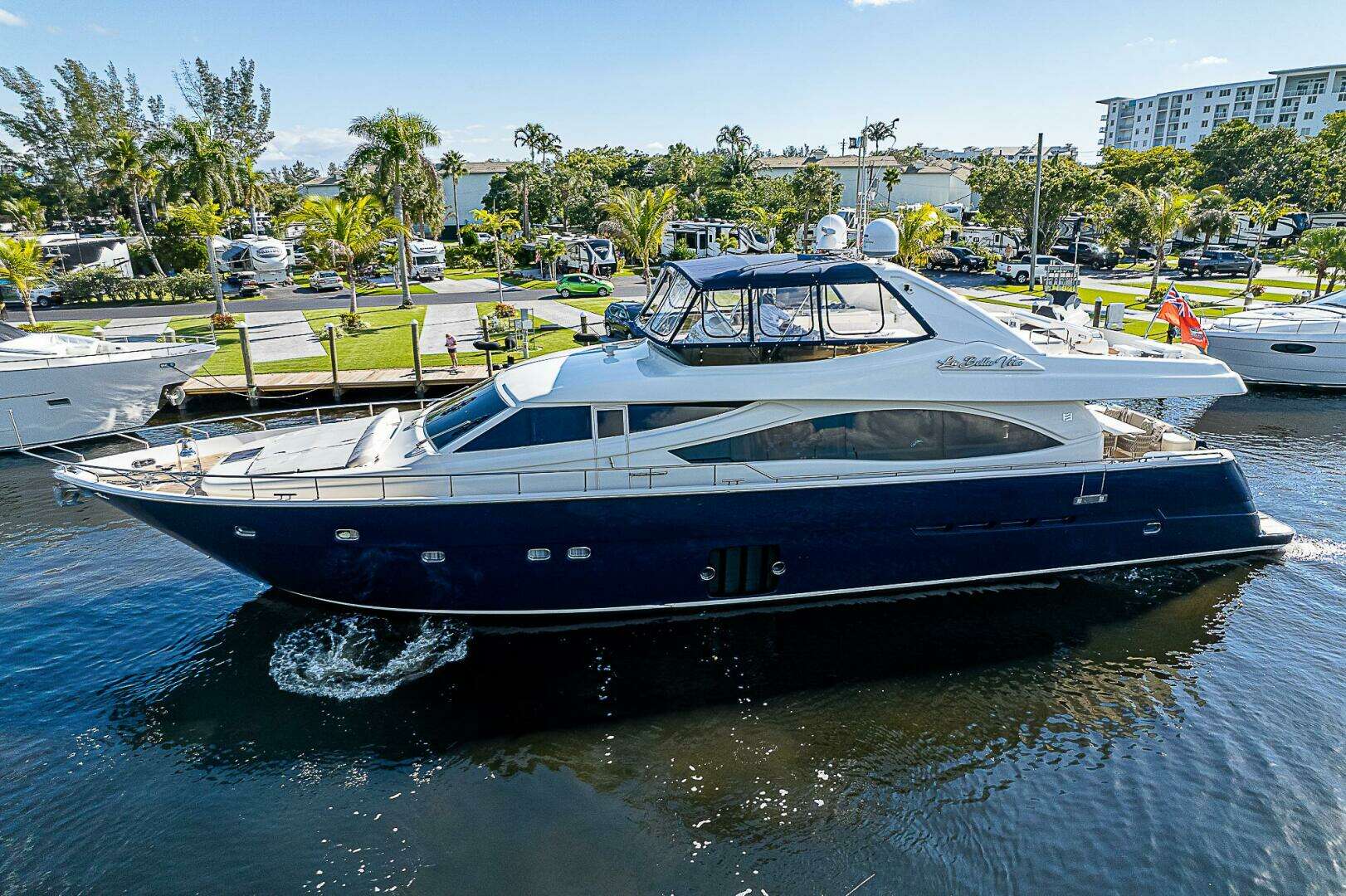 2006 Ferretti Yachts 830 - Image 6