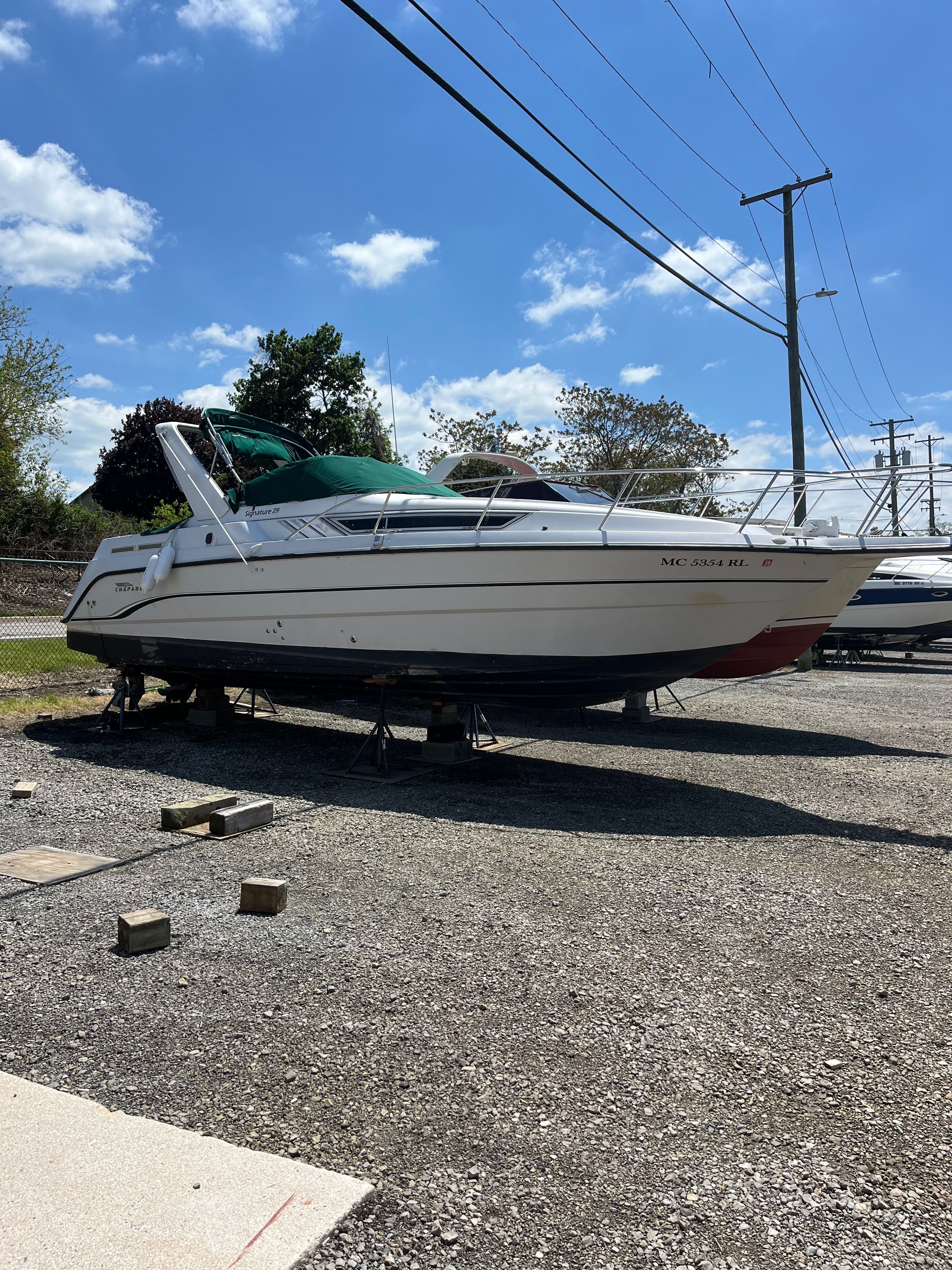 1997 Chaparral 290 Signature