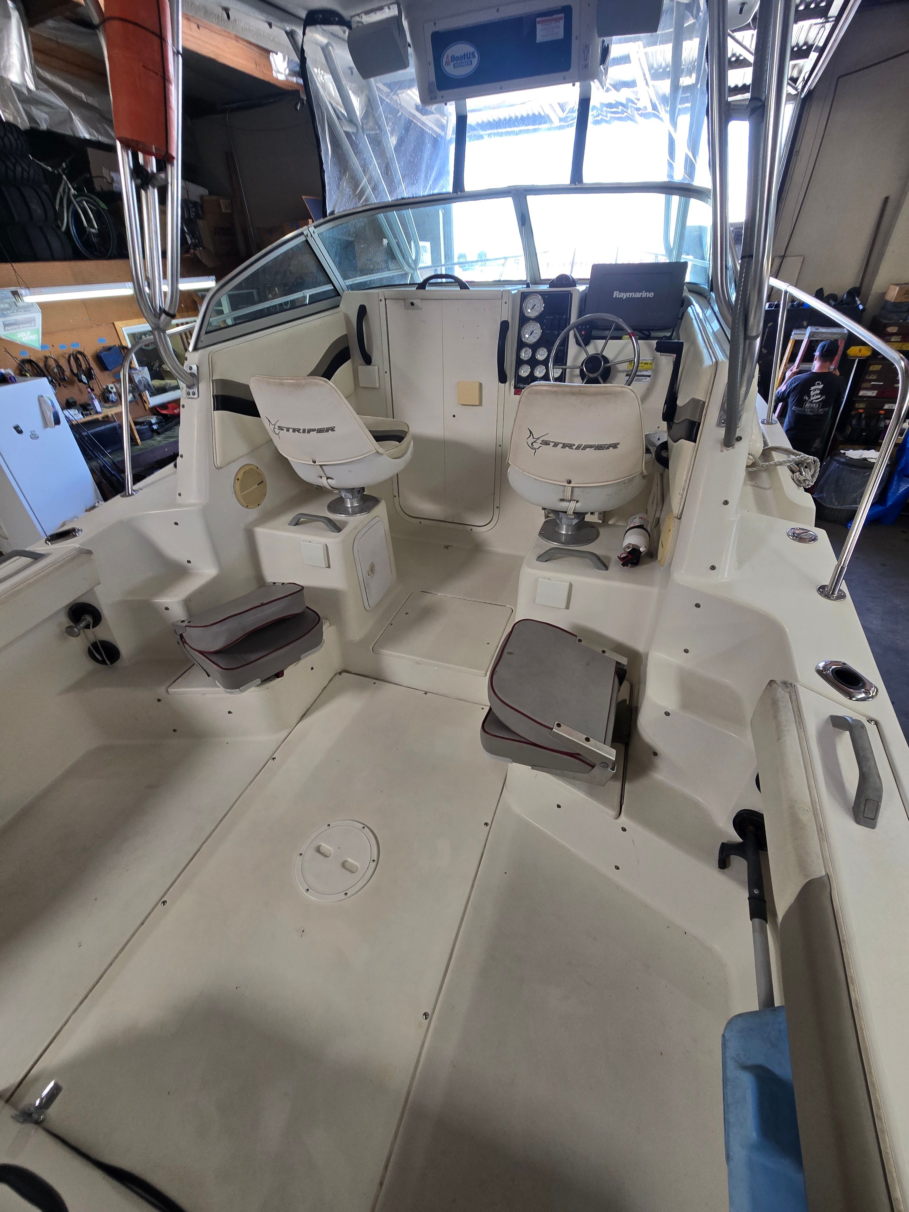 2001 Seaswirl Striper 2301 - 5
