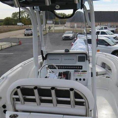 2024 Crownline Finseeker 230FS - 7