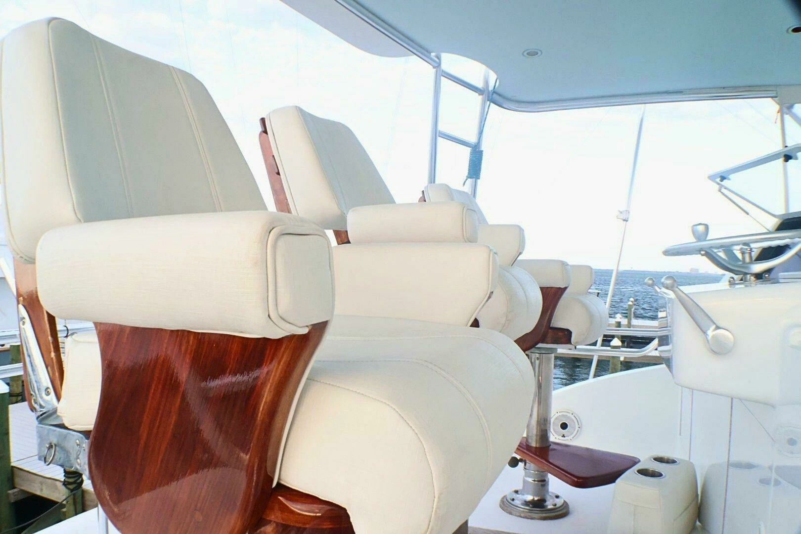 2001 Donzi 73 Sport Yacht - Image 53