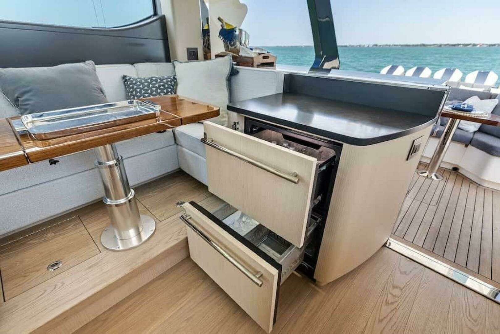 2027 Scout 670 LXS - Image 59