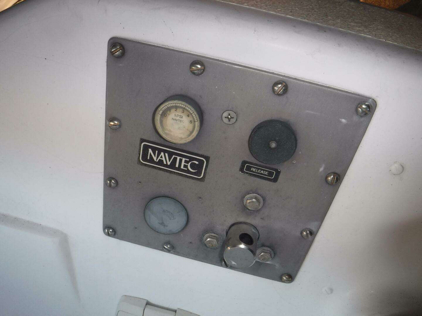 1986 Farrier FAST 410 Masthead Sloop - Image 10