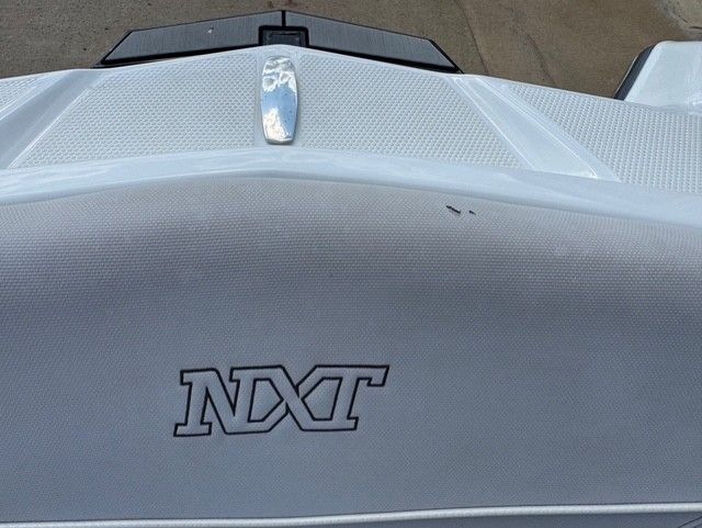2019 MasterCraft NXT22 - 21