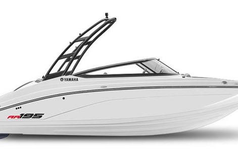 2025 Yamaha Boats AR195