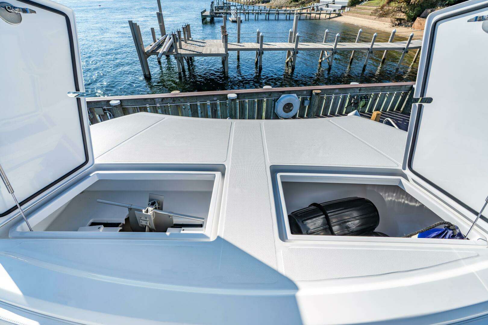 2025 Front Runner 43 Catamaran - Image 58