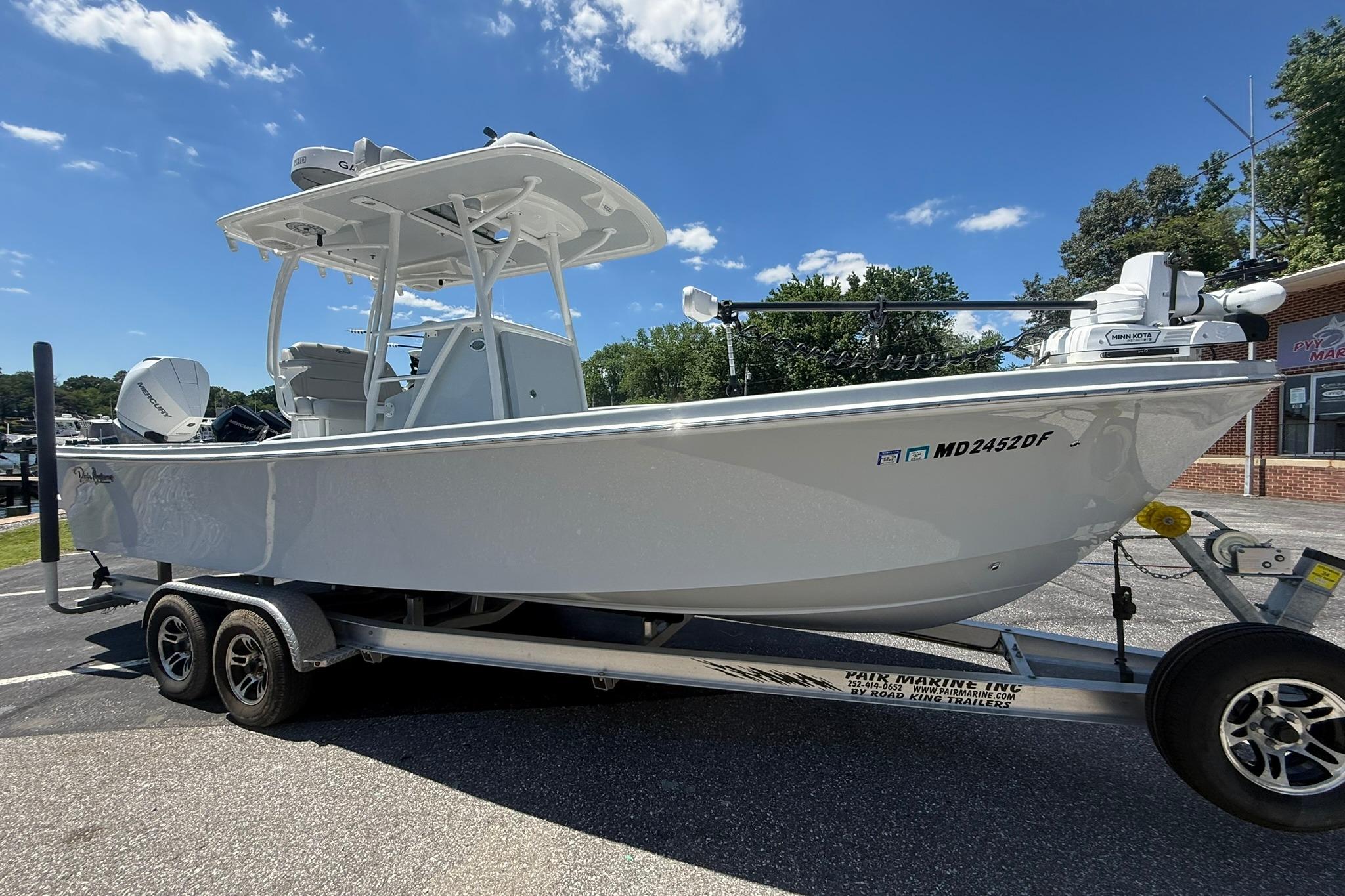 2024 Pair Customs 24 Center Console MV