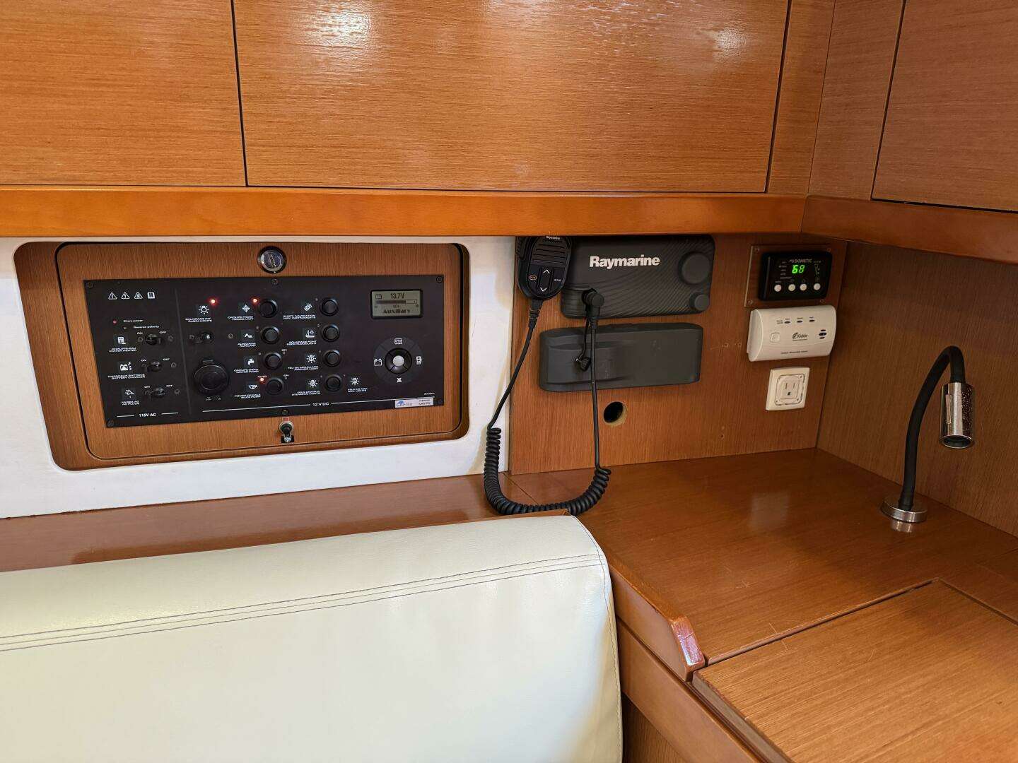 2016 Beneteau Oceanis 45 - Image 45