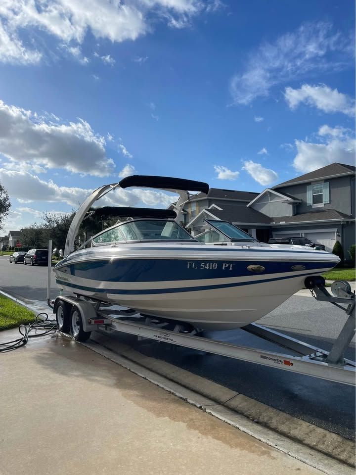 2014 Regal 2100 Bowrider - 2