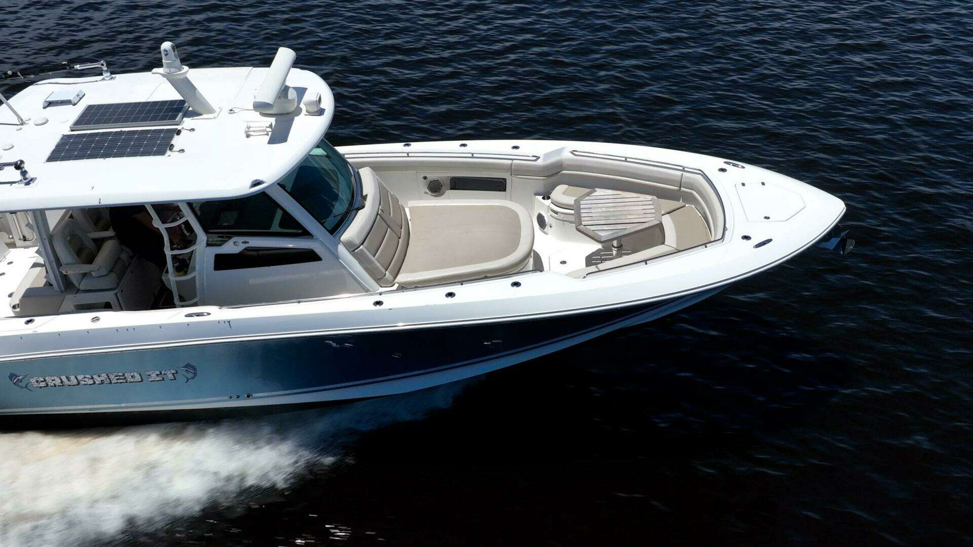 2018 Boston Whaler 380 Outrage - Image 8