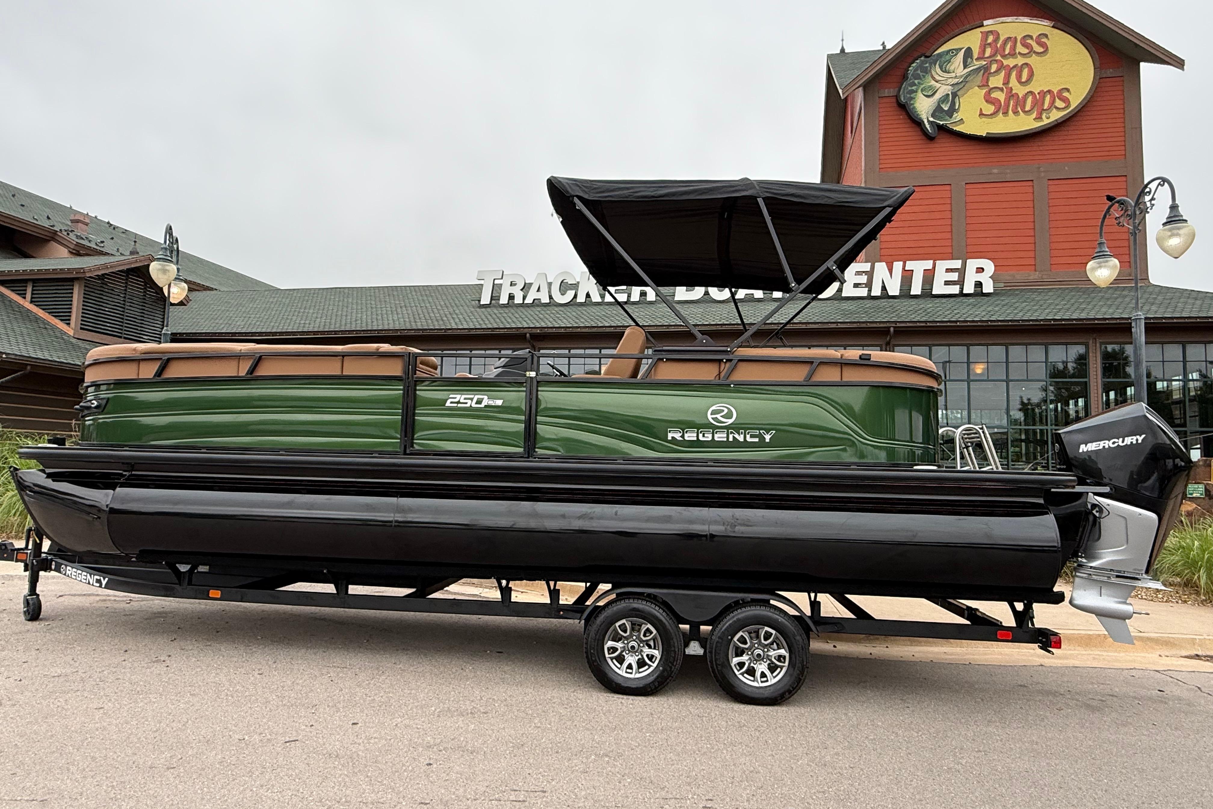 2026 Regency 250 DL pontoon boat at Tracker Boat Center, Bass Pro Shops.