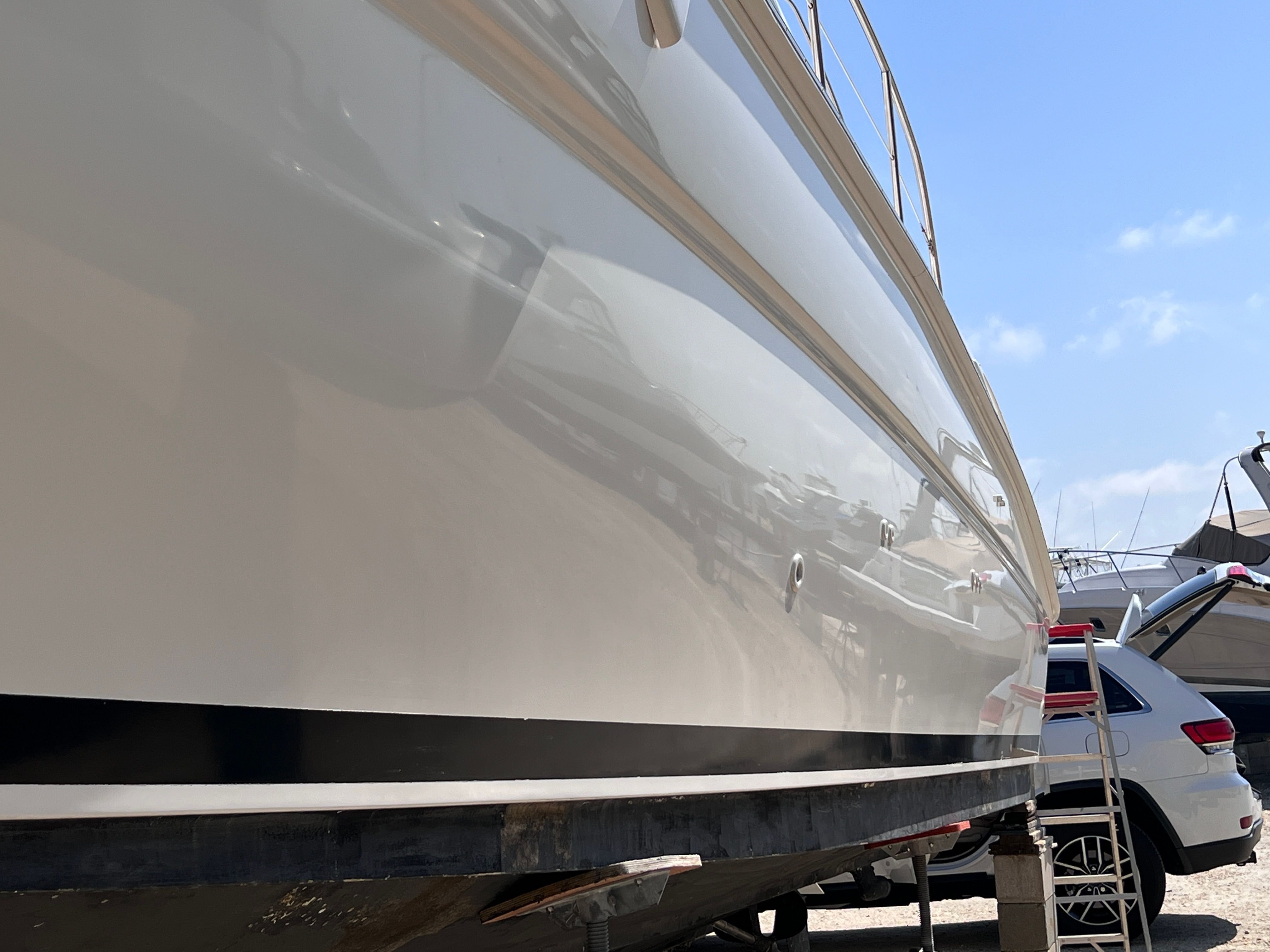 2003 Sea Ray 380 Sundancer - 23