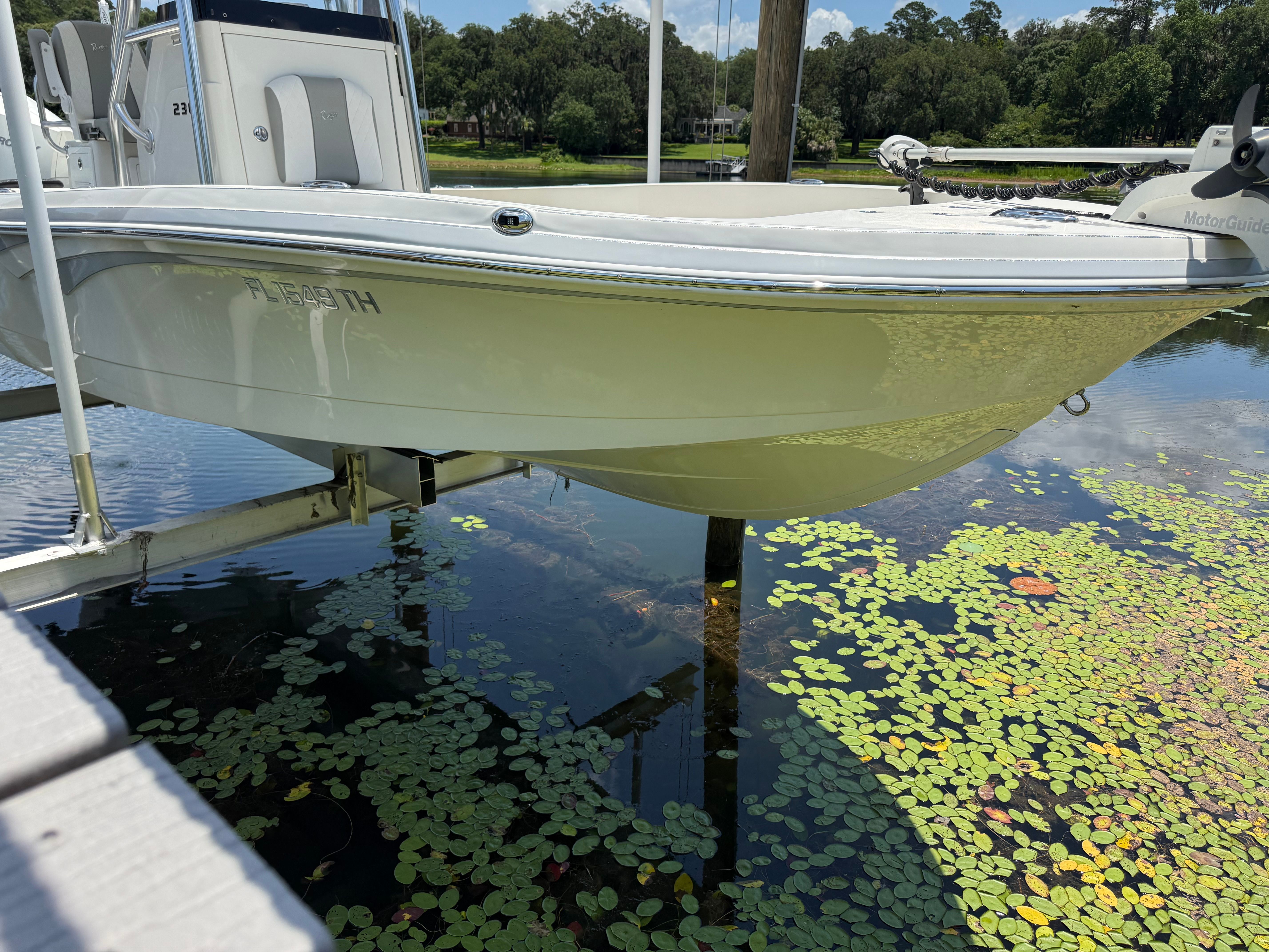 2021 Ranger 2360 Bay - 28