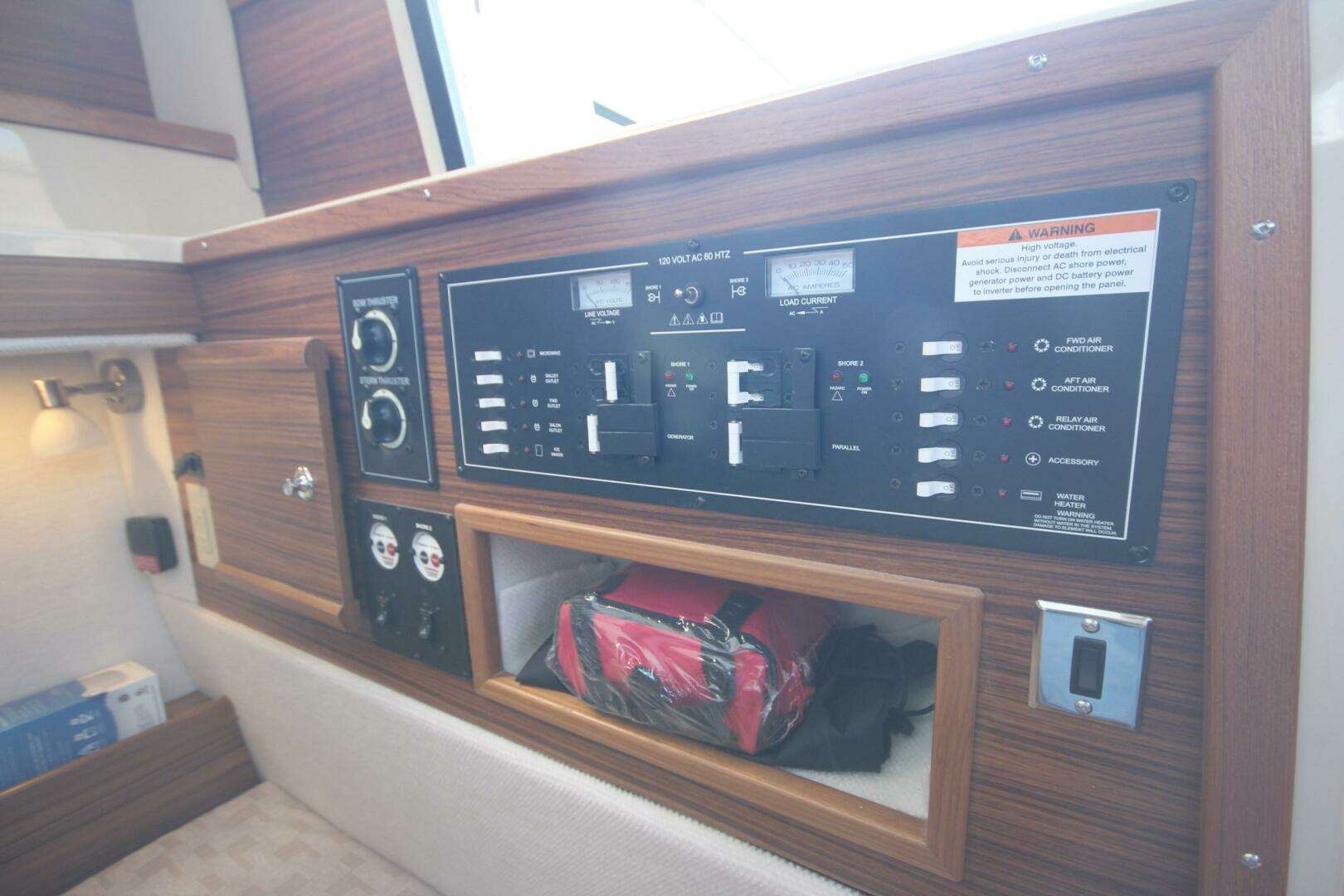 2025 Ranger Tugs R-29 Command Bridge Luxury Edition - Image 39
