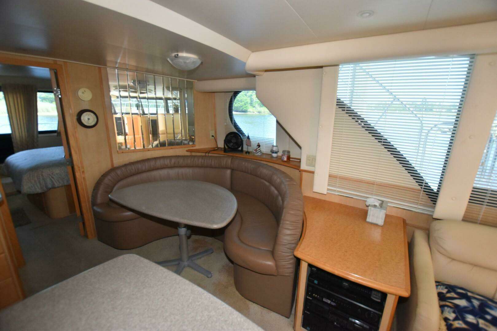 2005 Bluewater 5200 - Image 13