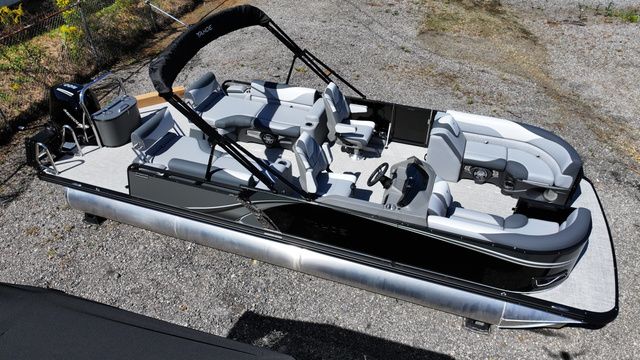 2026 Tahoe LTZ - 25 FT Quad Lounger Shift - 8