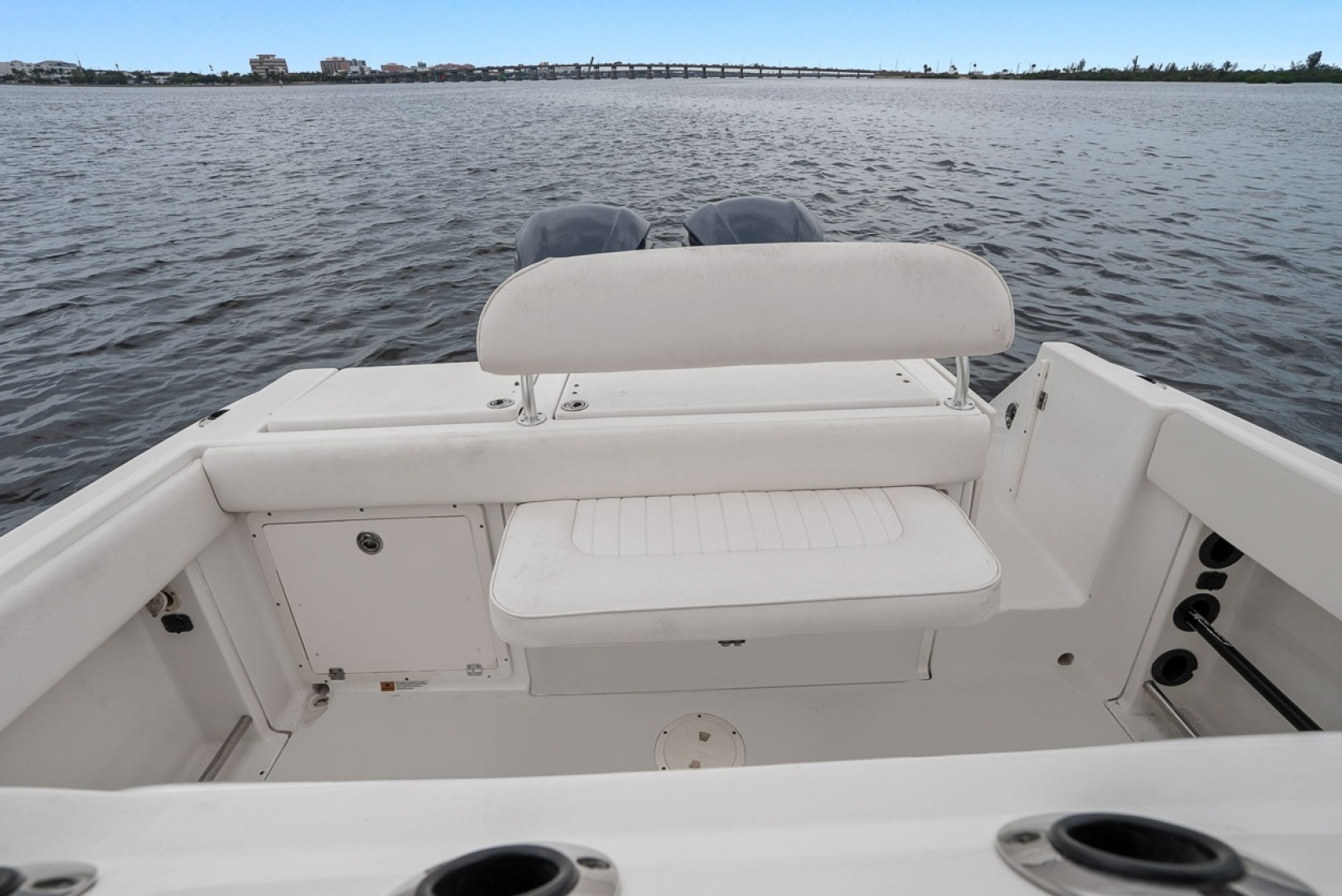 2013 Robalo R260 - Image 4