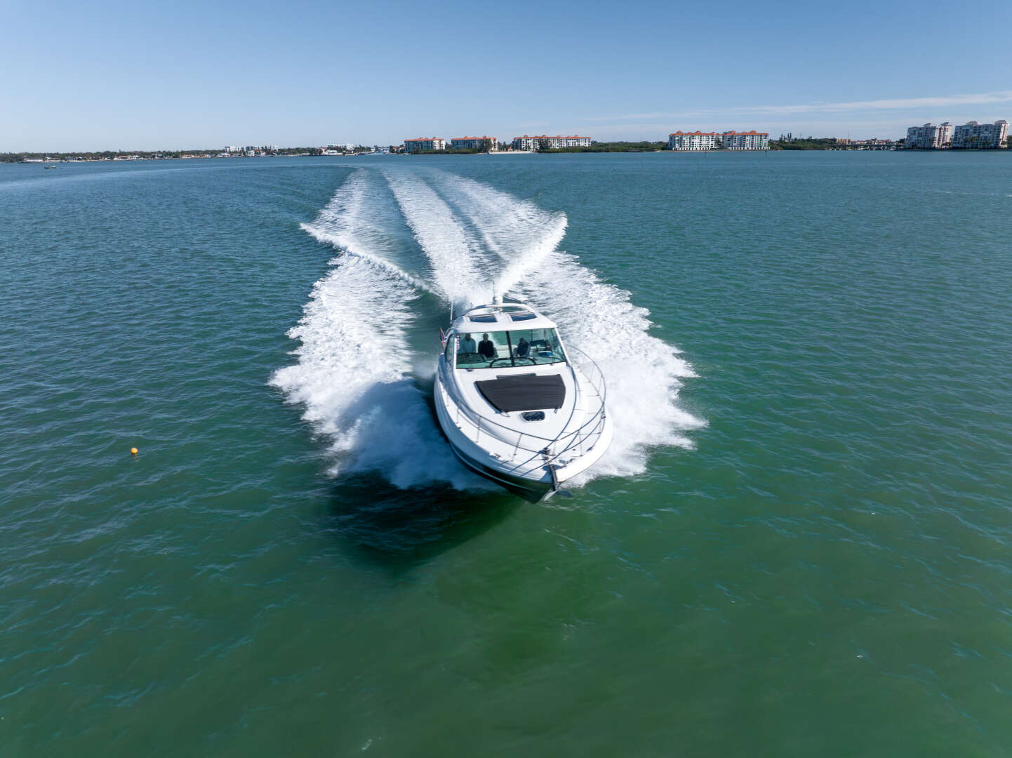 2010 Sea Ray 50 SUNDANCER - Image 8
