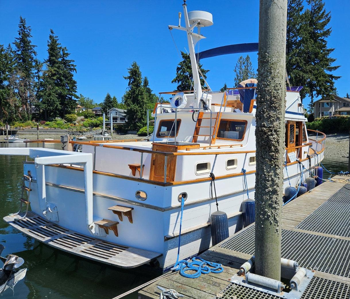 1981 Ocean Double Cabin Trawler