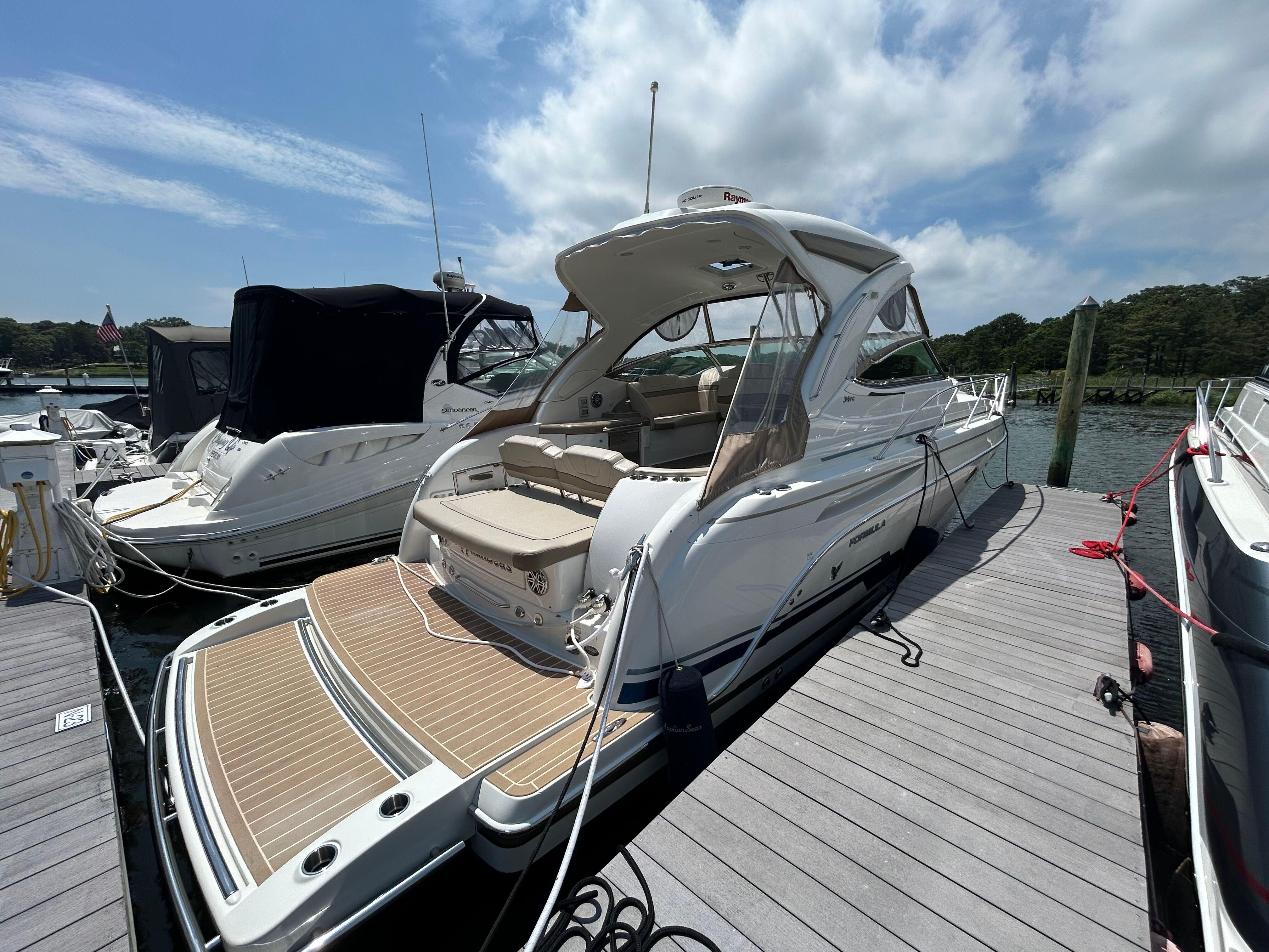 2021 Formula 34 Performance Cruiser