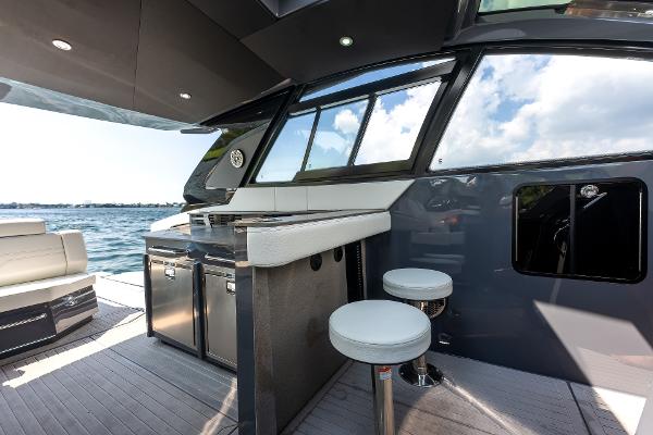2023 Cruisers Yachts 42 GLS OB - 40