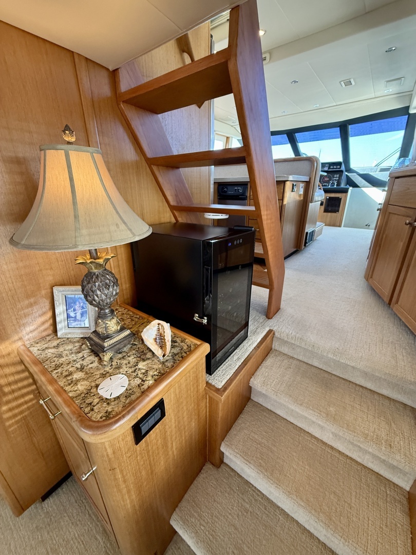 2001 Pacific Mariner — - Image 11