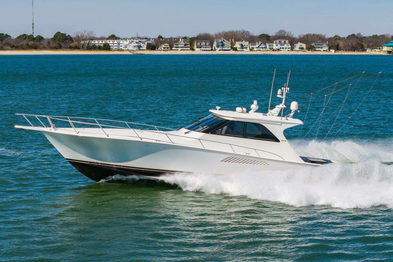 2010 Viking 52 Sport Coupe - Image 4