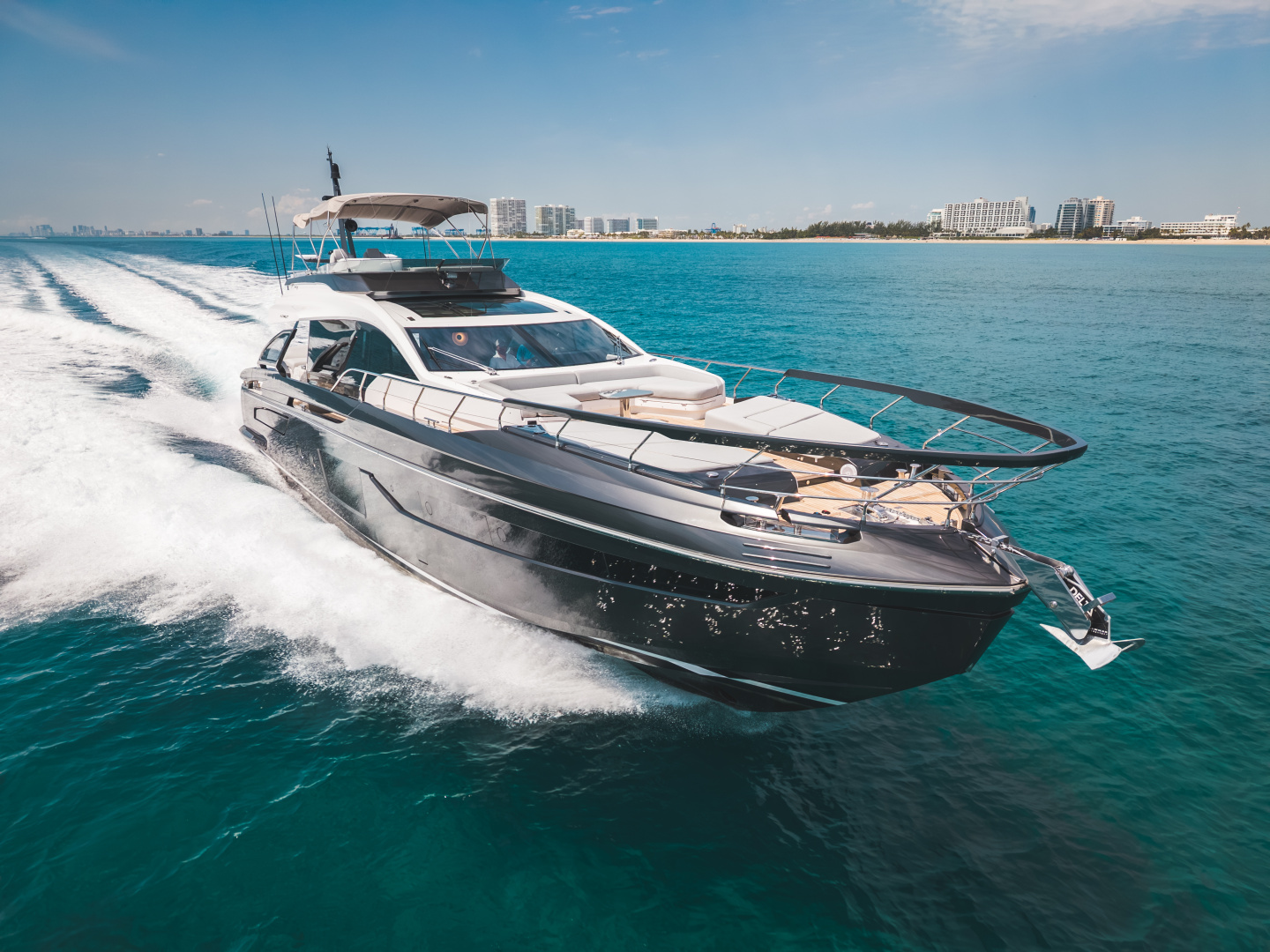 2026 Azimut S8 - Image 2