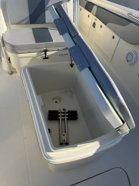 2006 Hydra-Sports Vector 3300 CC - 18