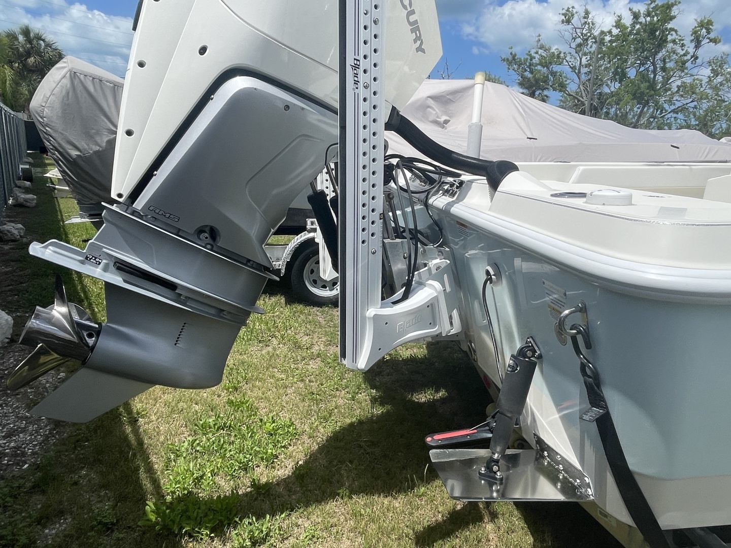 2022 Ranger 2510 Bay - Image 16